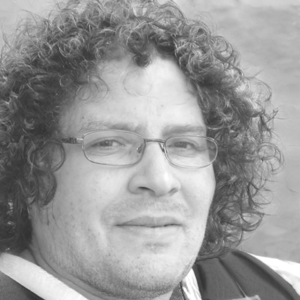 Portrait of Marcus Fernandez, Mobile QA Tester